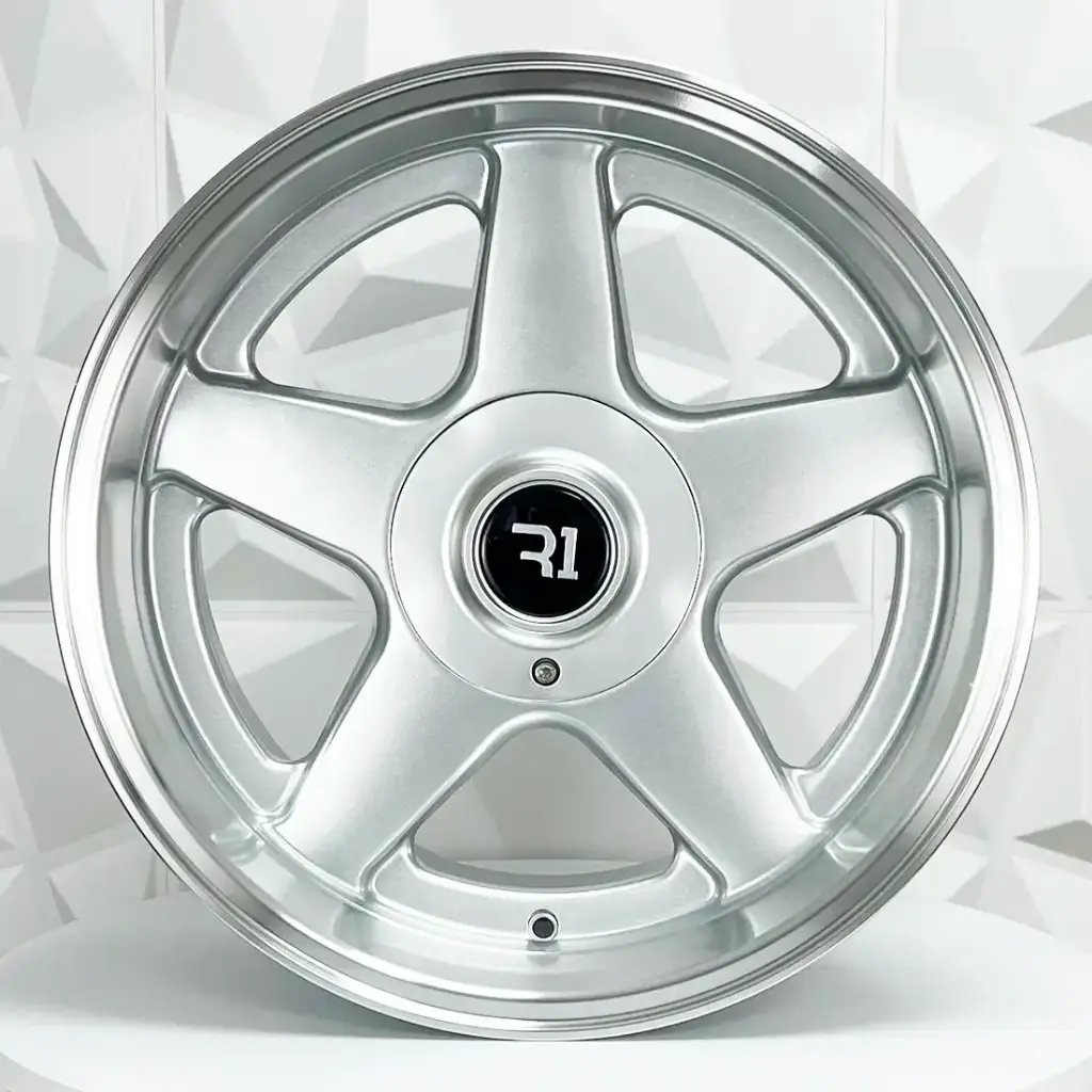 RIN 17X9.5 4-100/114.3 R1 SPORT QC1885 SILVER MACHINE LIP ET20 CB73.1